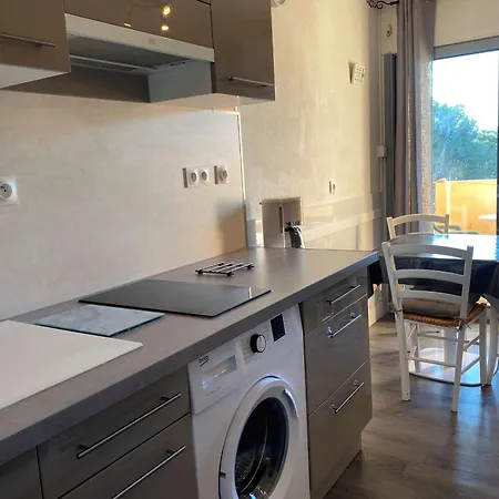 شقة Lumineux Avec Balcon, Wifi, Clim, Proximite Parc - Fr-1-553-227 *