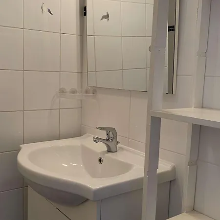 Апартаменты Lumineux Avec Balcon, Wifi, Clim, Proximite Parc - Fr-1-553-227 *